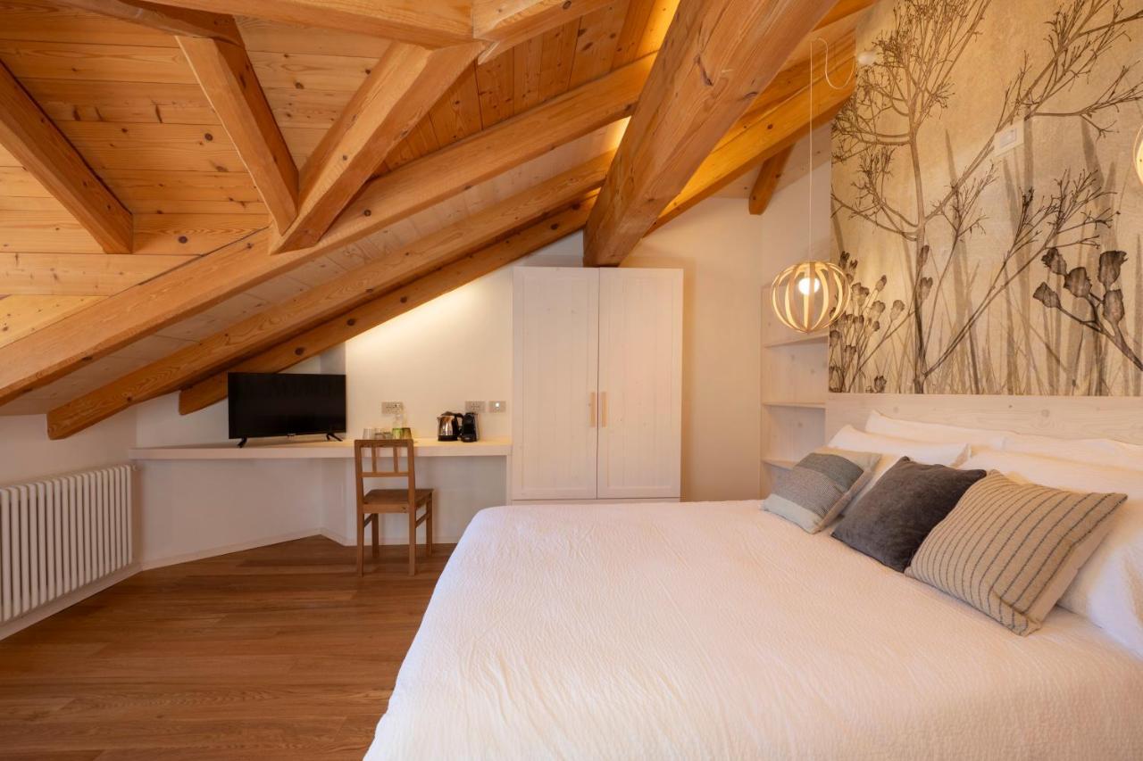 B&B Le Molinare Home Relax Varda Luaran gambar