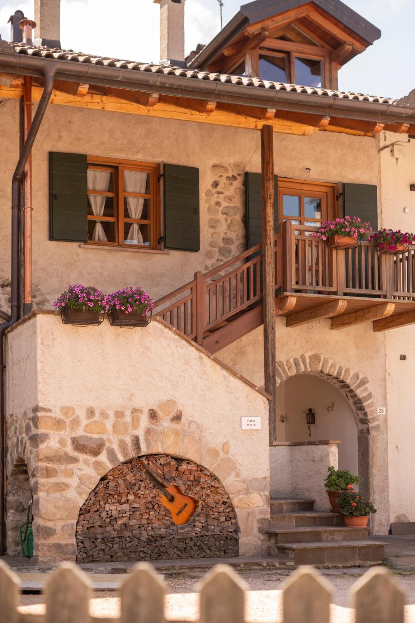 B&B Le Molinare Home Relax Varda Luaran gambar