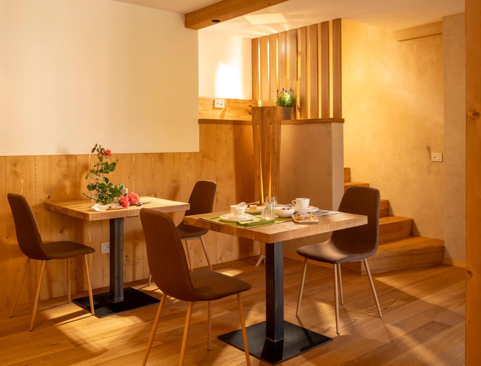 B&B Le Molinare Home Relax Varda Luaran gambar